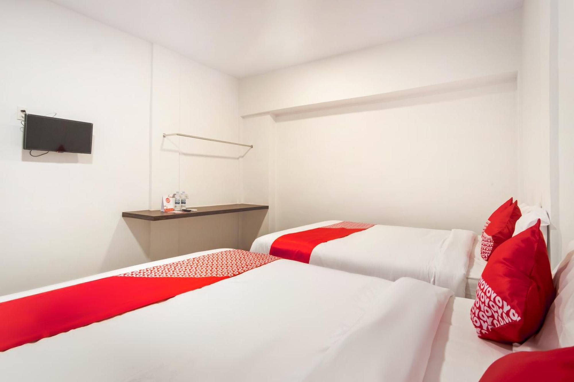 Hotel O Metropolitan Homestay Near Komplek Asia Megamas Medan Kültér fotó